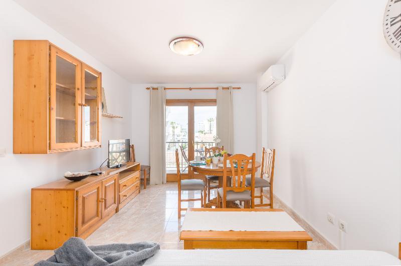 Yourhouse Arena Hotel